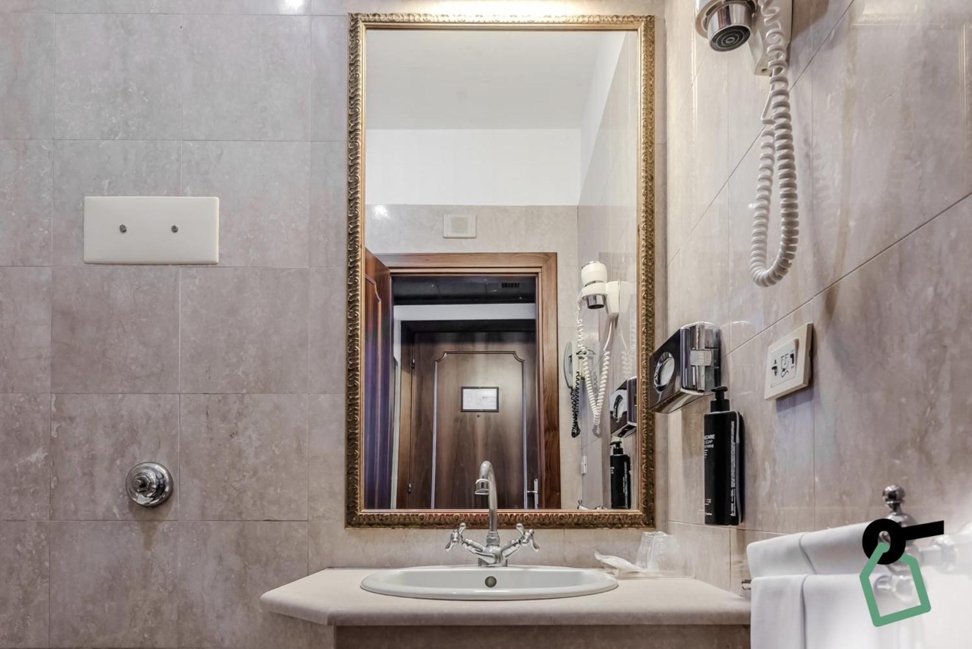 Hotiday Room Collection - Venezia Santa Lucia Exterior photo